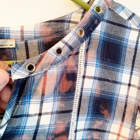 Seven7 Tie Dye Western Plaid Tie front Hi Lo Tunic with Fun Bell Sleeves Sz M - Picture 12 of 15